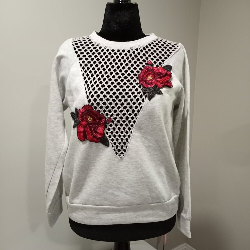 INSPIRED HEARTS GREY MESH FRONT SWEATSHIRT WITH ROSE APPLIQUE WOMEN SIZE L